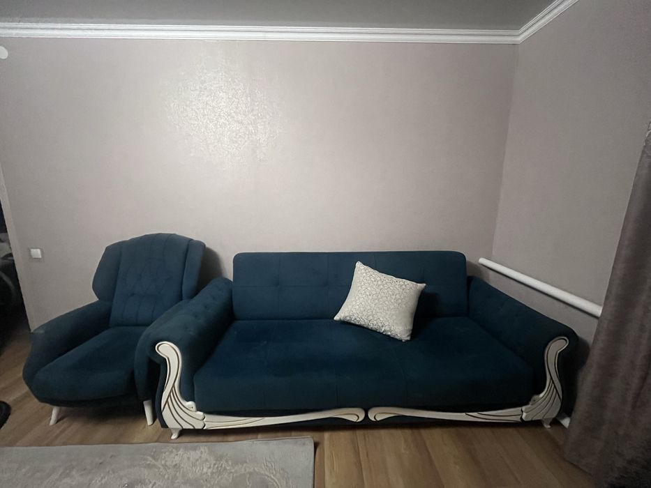Продам диван в отличном состоянии