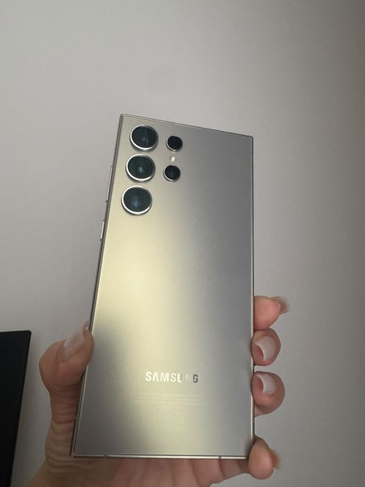 Продам телефон Samsung s24 ultra 256GB