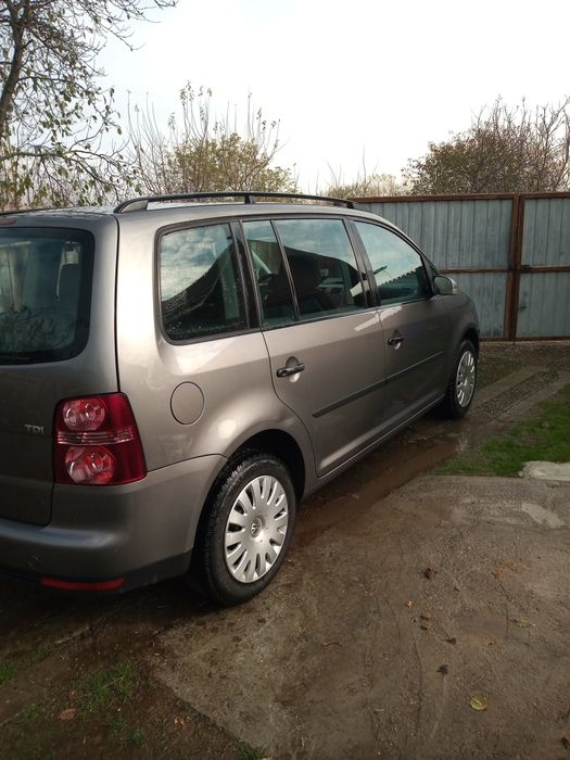 Vând Touran 2007,1'9TDI