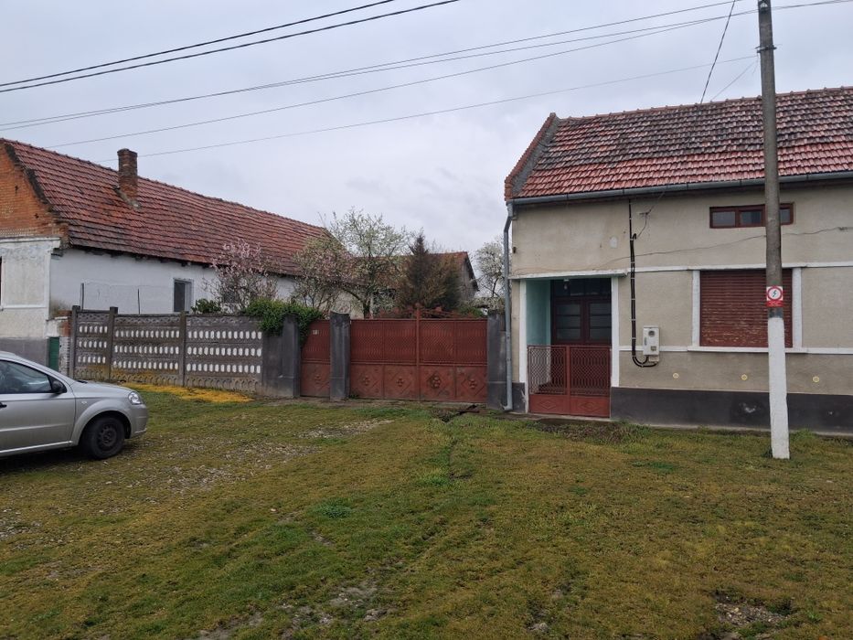 Casă de vânzare Cutina