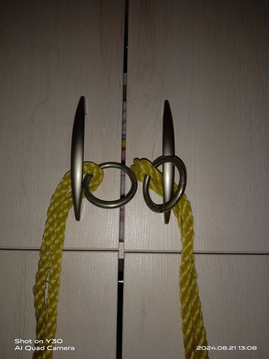 Качеля подвисная.