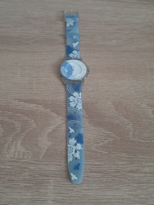 Ceas Swatch Skin Blue Flowers (SFP110) - Original, ultra-subțire/Ceas Swatch Skin "Blue Jelly" - NOU cu folie - Ultra Thin Swiss Made