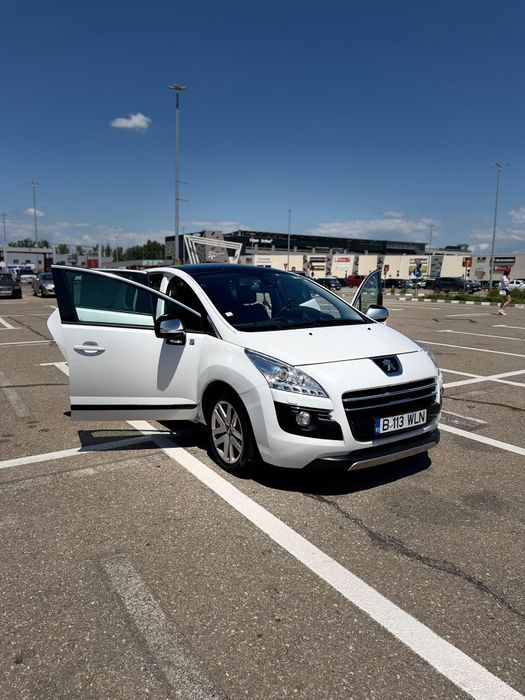 Peugeot 3008 hybrid an 2012