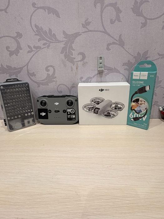 Продаю Дрон DJI NEO