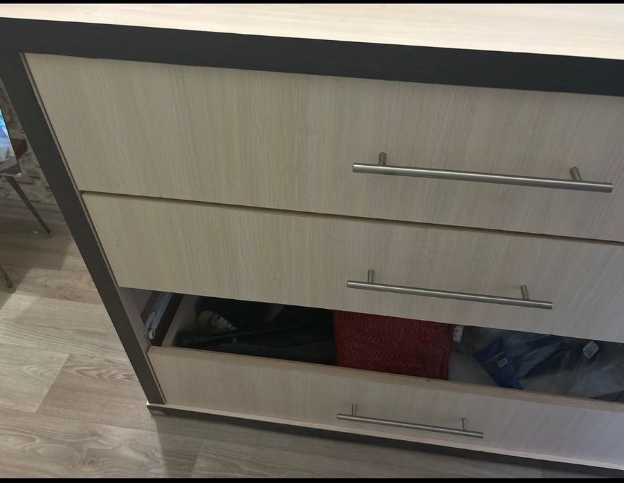 Продам комод срочно