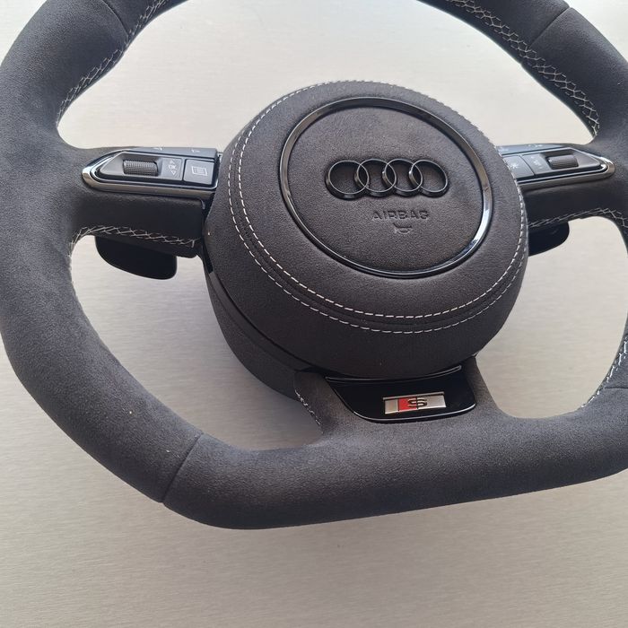 ТОП Волан S-line Audi A3 A4 A5 A6 A7 A8 Q3 Q5 Q7 Алкантара/ Кожа