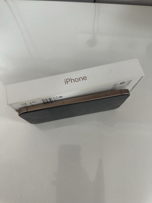 Продам Айфон 16 промакс