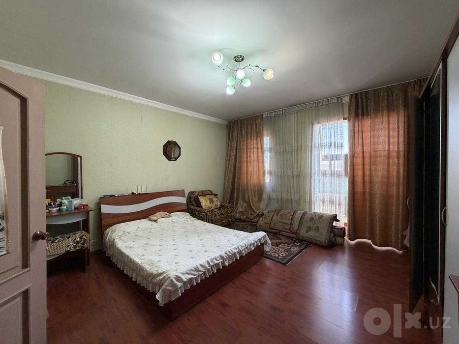 Продаётся 3/8/9, 103 м2, Катартал, ТЦ "Парус"