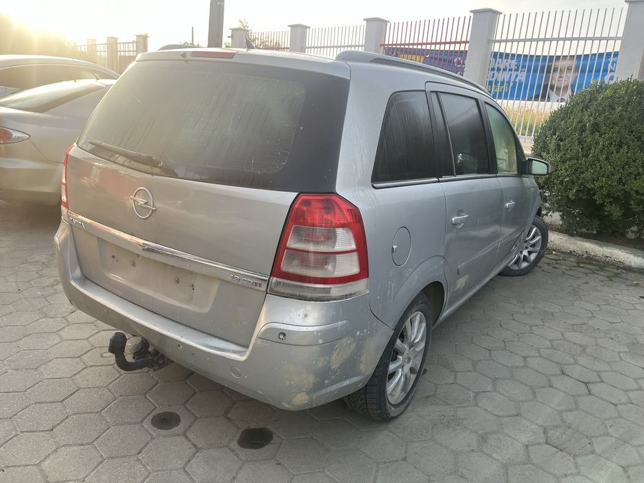 piese opel zafira 1,9 d an 2006 150 co