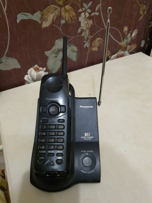 Домашний телефон