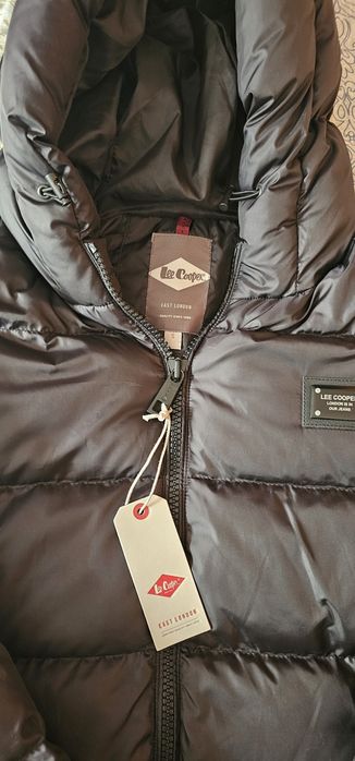 Vând geaca LeeCooper