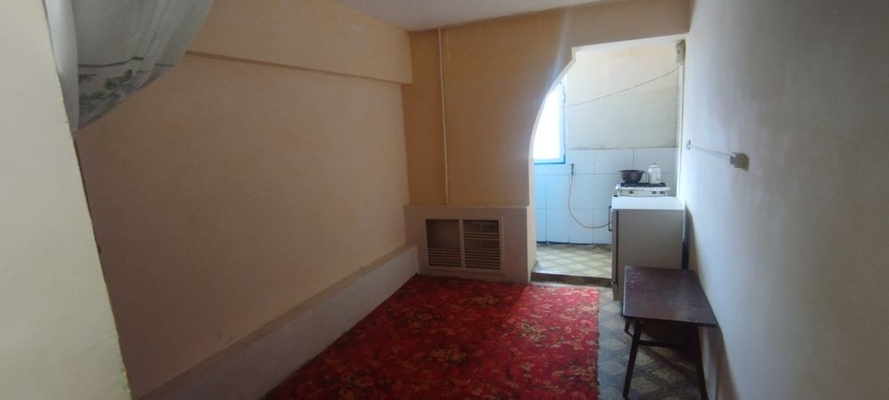 Сдается 1 комнатная квартира в бывшем общежитии