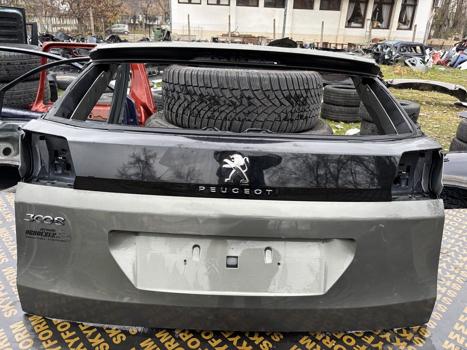 Багажник Капак Пежо 3008/Peugeot 3008