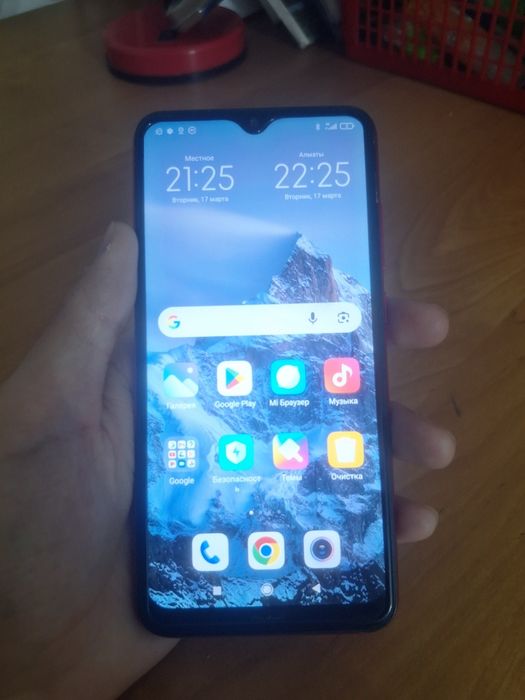 Redmi 8 32гб 4g  .
