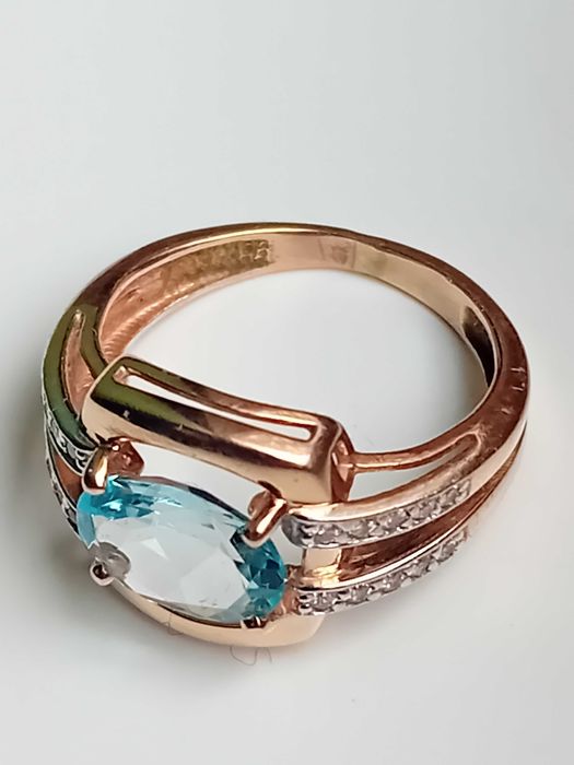 Руски златни обеци и пръстен с естествени сини топази