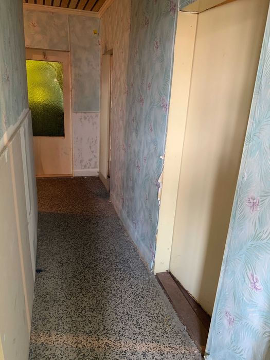 Продава четиристаен апартамент на 1-ви етаж ТОП ЦЕНТЪР в гр. Полски Тръмбеш