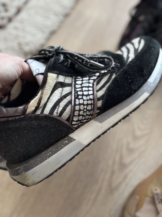 Дамски маратонки оригинални armani и други марки