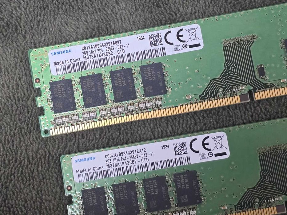 Set 2 module RAM Samsung 16GB DDR4 2666MHz (2x8GB) pentru PC