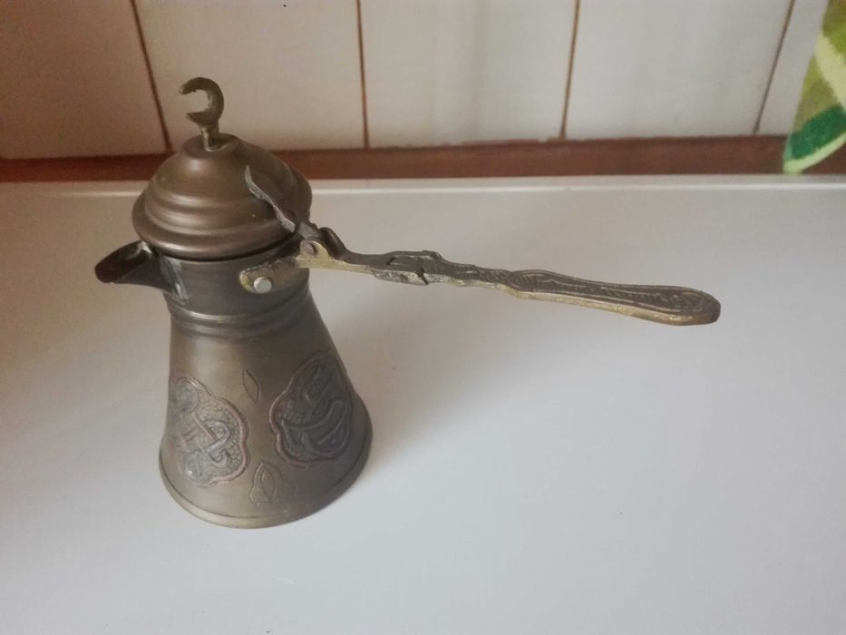 Медно джезве ,  DVD и лот фонокарти на Бул Фон.