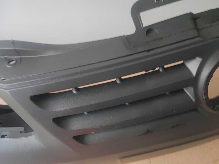 Предна броня Кади 2004-2010 VW Caddy Cady Нова с решетка