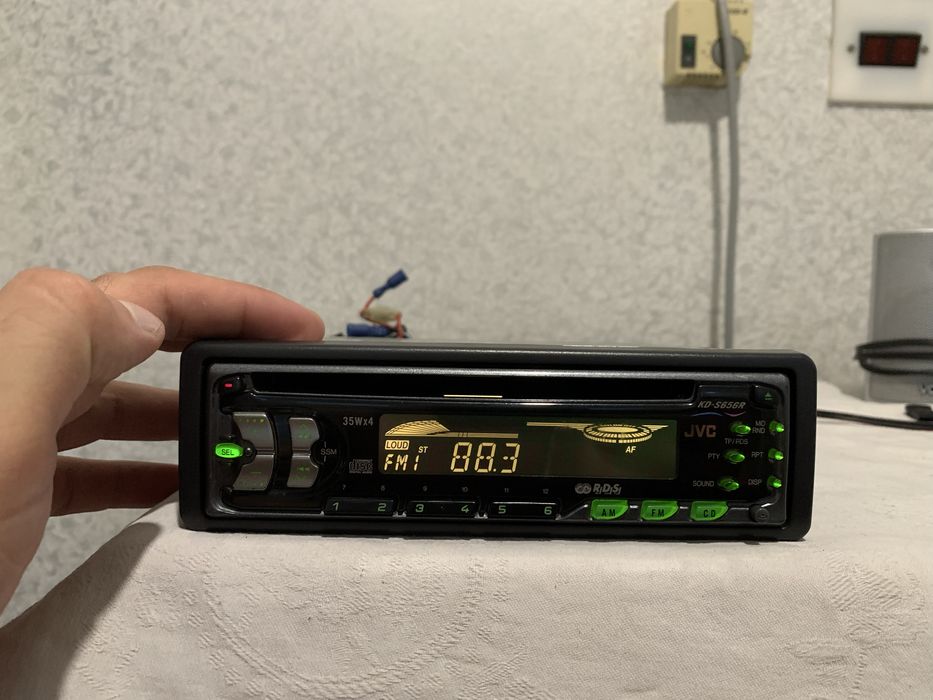 Авто Cd плеър JVC