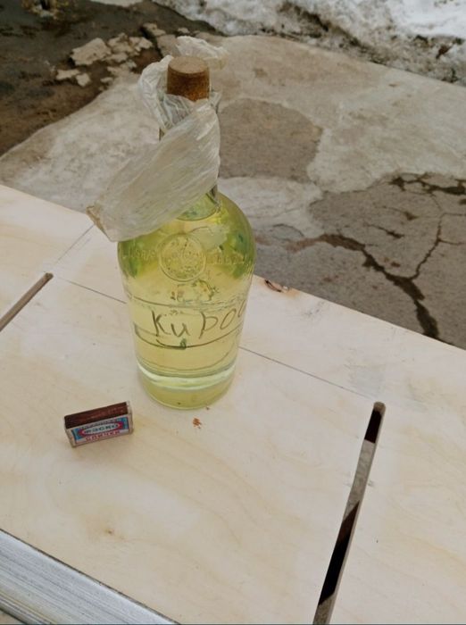 продам Керосиновую Лампу