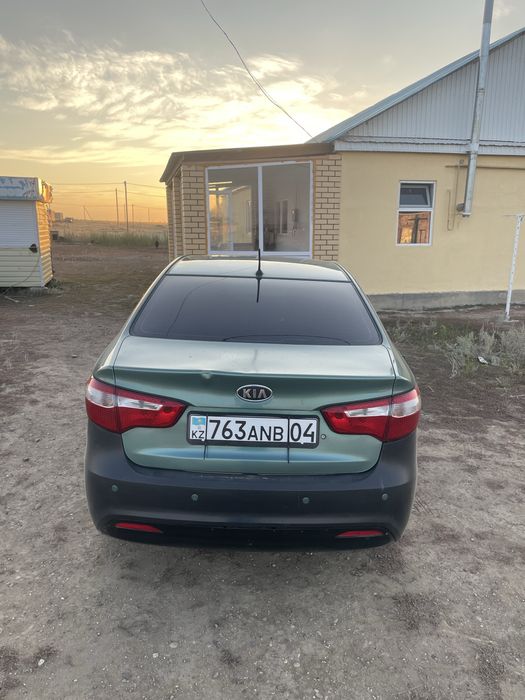 Kia rio 2012 года автомат