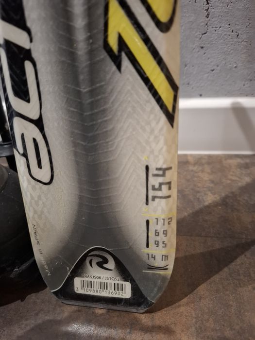 Комплект ски екипировка Rossignol