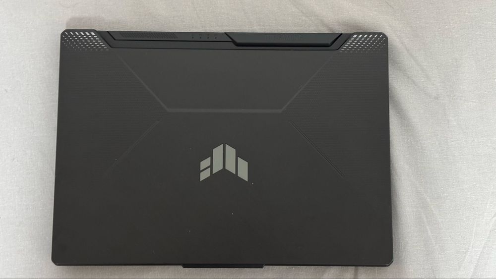 Продам игровой ноутбук