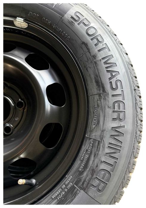 Set de iarna ptr Dacia Duster III pe 16 inch, jante otel originale Dacia + anvelope iarna 215/70r16 104H XL Linglong Sport Master, clasa A la aderenta