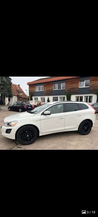Vând Volvo xc60 185cp