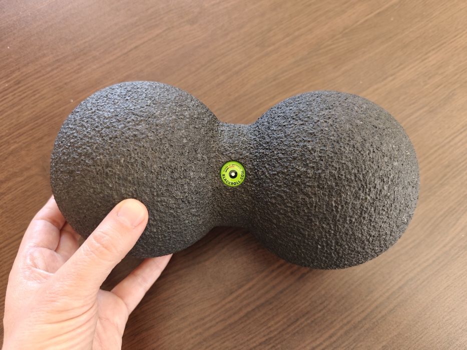 Уред за самомасаж на гръб и бедра - Blackroll Duoball 12