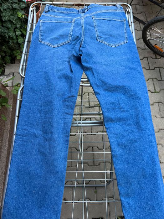 Pantaloni blugi dama
