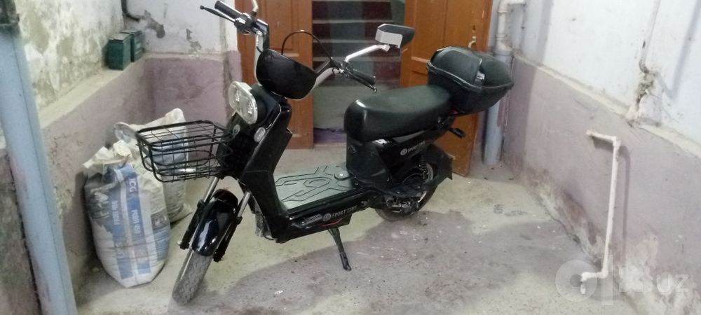 Elektro skuter, moped