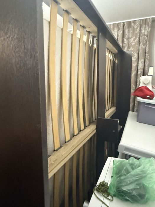 Продам двухспальную кровать