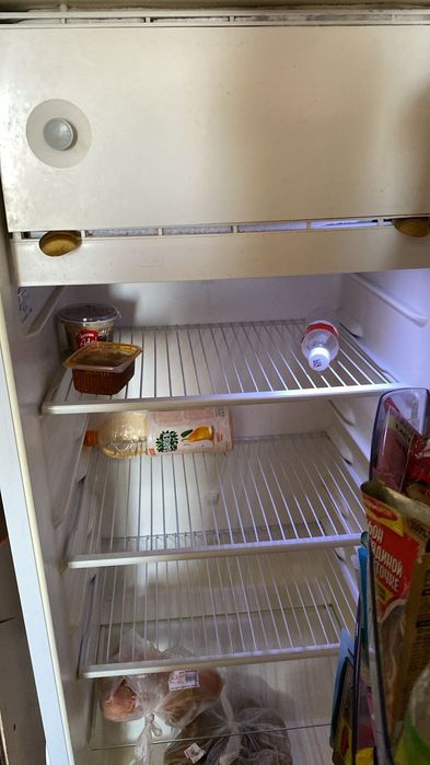 Холодельник  20000 сатылады