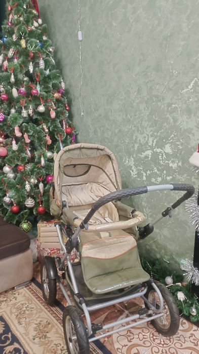 Коляска прогулочная