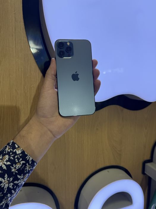 Iphone 12 Pro max telefon sotiladi ипхоне 12 про мах телефон