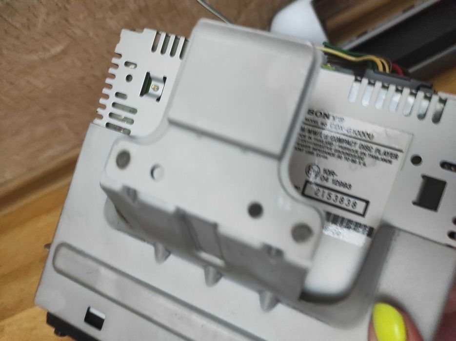 Магнитола Sony CDX-G1000U с USB и AUX