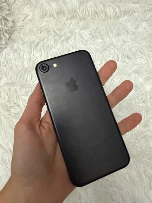 iphone 7 , 100 акб , 32 гб