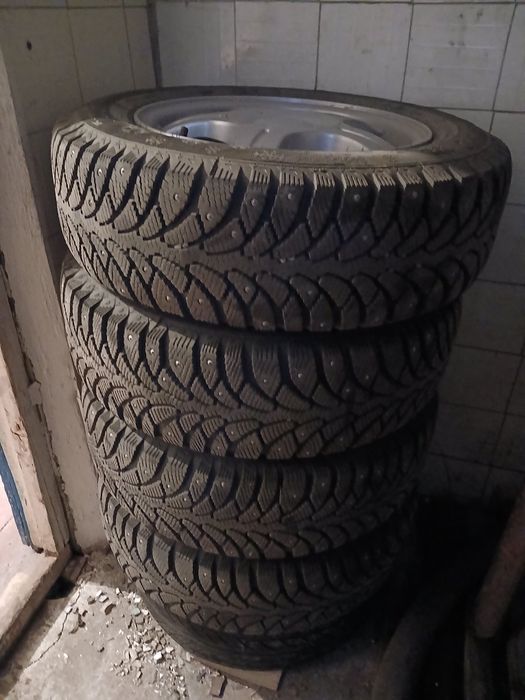 Продам диски с резиной
