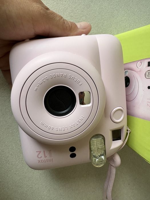 Instax mini 12 фотоапарат