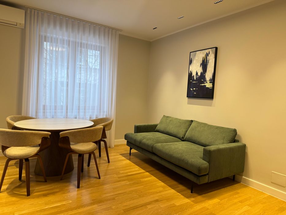 InchiriatApartament lux 3 camere zona capitale sector 1