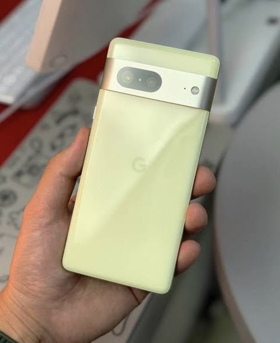 Телефон Google Pixel 7
