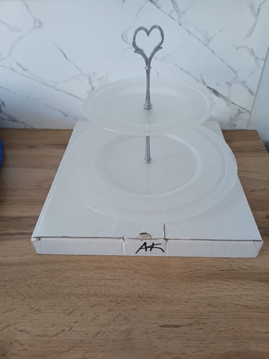 Екі двхярустный кофет салгыш