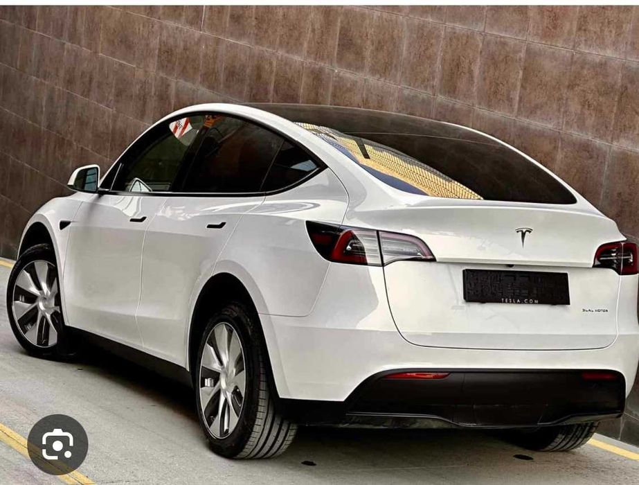 Предлагам луксозен автомобил под наем в региона на Пазарджик   Пловдив