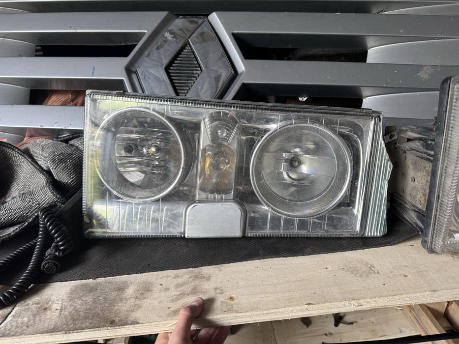 Фары рено магнум