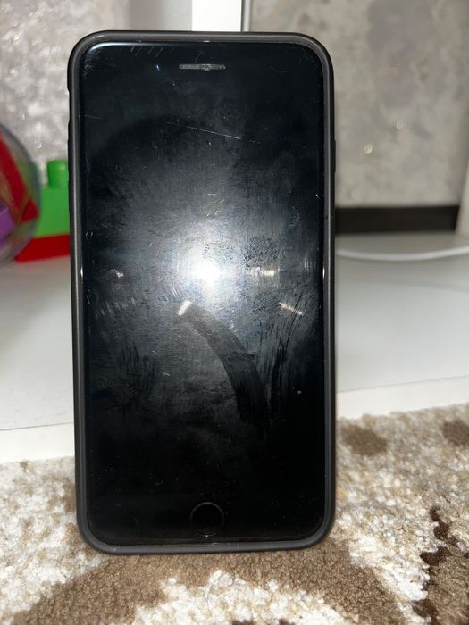 IPhone 8+ ПРОДАМ