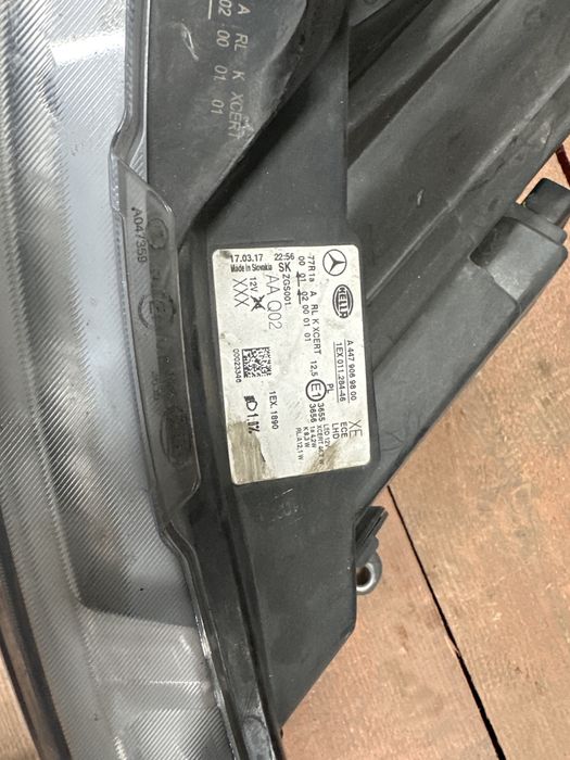 Far dreapta Mercedes Vito V Class W447