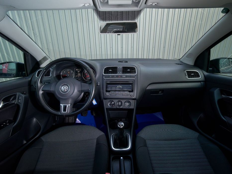 Volkswagen Polo 2011 diesel, 4.517 € — imagine 5